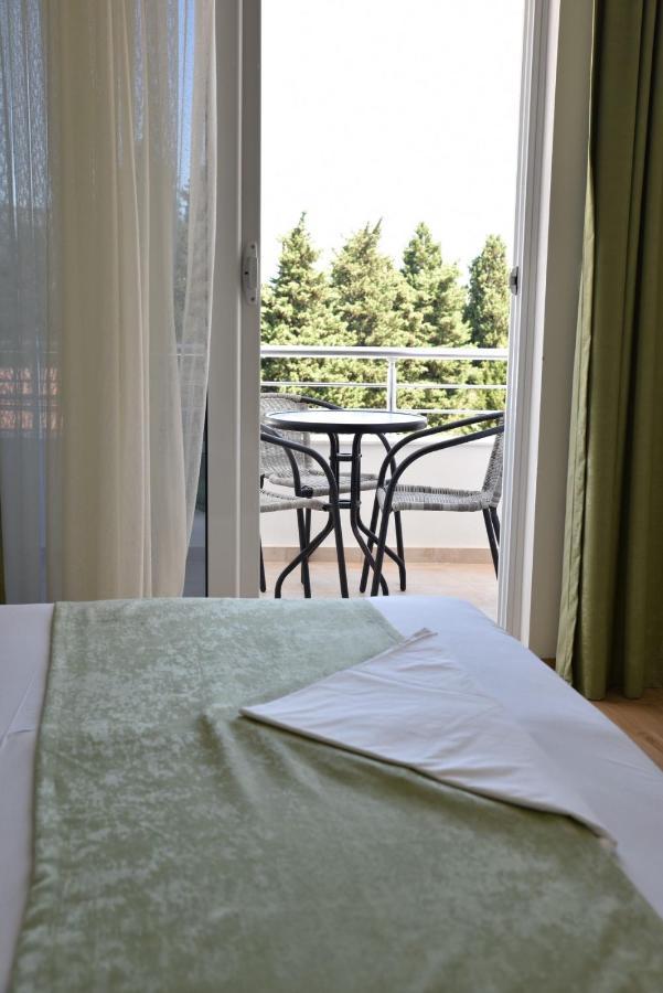 Apartments Fati & Flori Ulcinj Extérieur photo