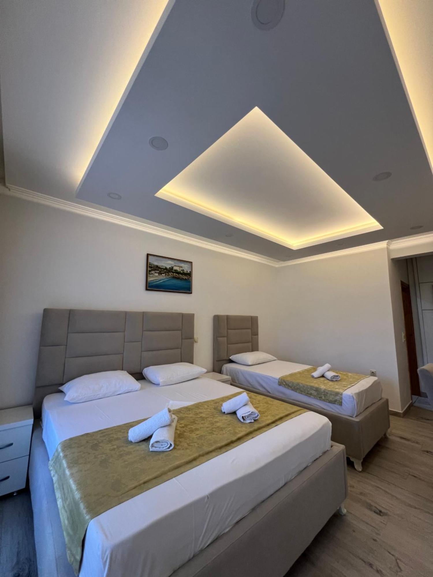 Apartments Fati & Flori Ulcinj Extérieur photo